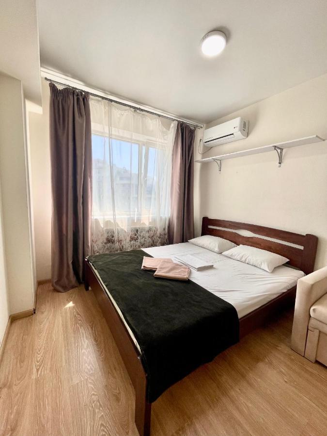 Apartmant In For Апарт-готель *